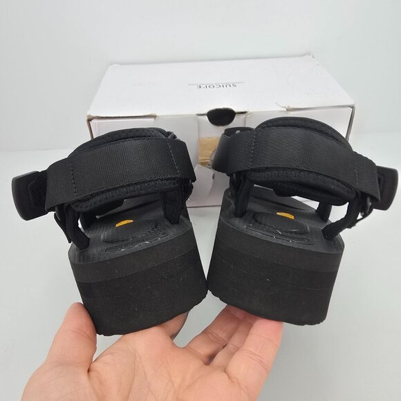 Suicoke | CEL-VPO Cab black monochrome strappy platform slide sandals | WMS 7 - Picture 9 of 12